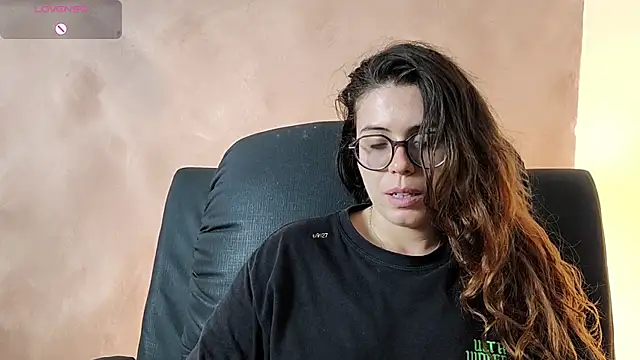 irinasweet27 online show from 12/05/25, 02:00