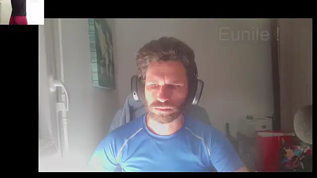 Snapshot of EunileDiff chatting on 06/15/26, 10:26 EunileDiff online show from 06/15/26, 10:26
