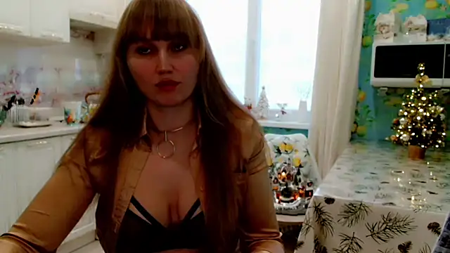 EveLove33 online show from 01/13/26, 10:41