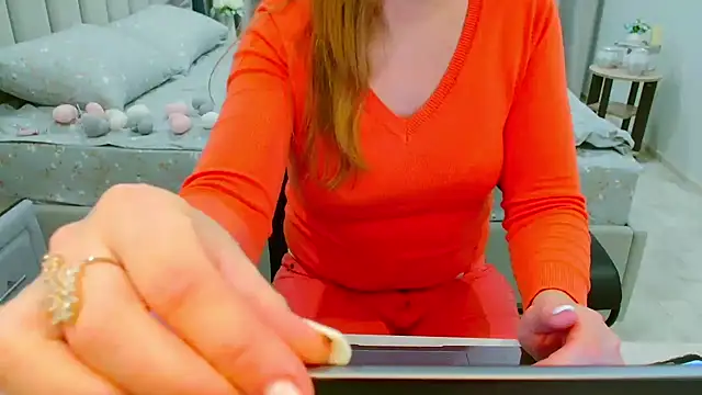 EveLove33 online show from 03/13/26, 05:51