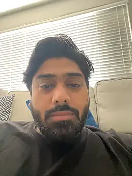 Snapshot of vinayz0 chatting on 07/23/26, 05:31 vinayz0 online show from 07/23/26, 05:31