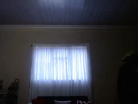 Sister2033 online show from 06/17/26, 05:40