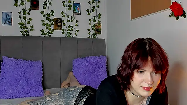 Snapshot of miss_Lizzy chatting on 02/03/26, 01:27 miss Lizzy online show from 02/03/26, 01:27