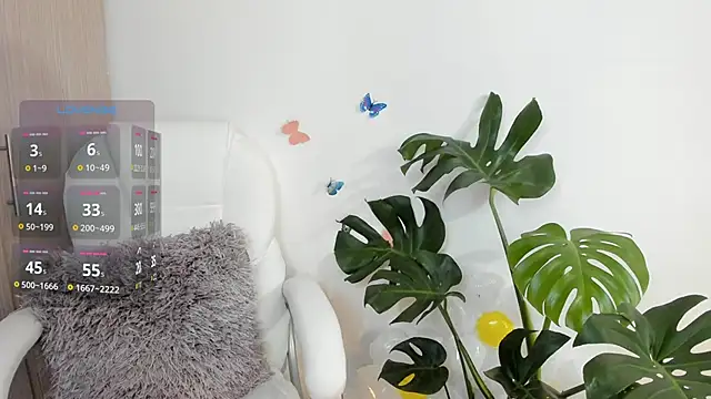 cutewhitneyr online show from 10/02/25, 12:41