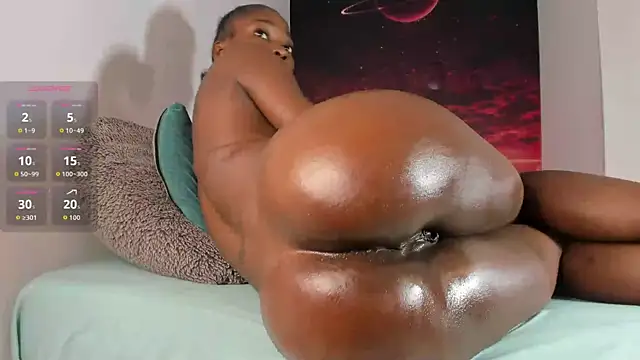 ebonnyygoddes online show from 12/16/25, 04:11