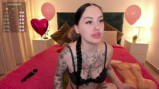 Snapshot of missAngellina chatting on 03/07/25, 04:57 missAngellina online show from 03/07/25, 04:57