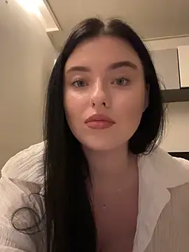 Angela Fosterr online show from 09/27/25, 04:02