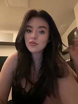 Angela Fosterr online show from 04/12/26, 05:49