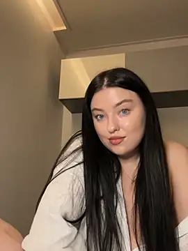 Angela Fosterr online show from 09/26/25, 10:55