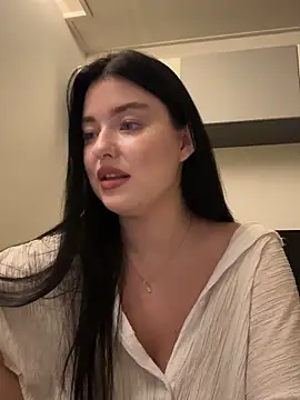 Angela Fosterr online show from 10/08/25, 04:29