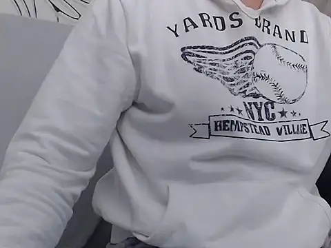 Snapshot of MikeyMaXXX chatting on 02/27/26, 09:58 MikeyMaXXX online show from 02/27/26, 09:58