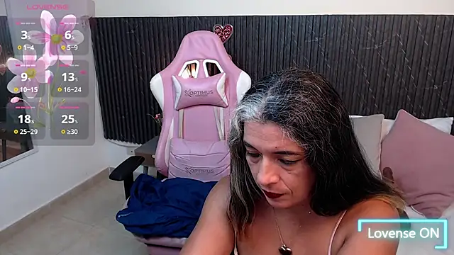 tammy lynn69 online show from 10/03/25, 11:23