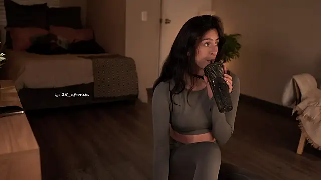 afrodita  25 online show from 09/29/25, 11:10