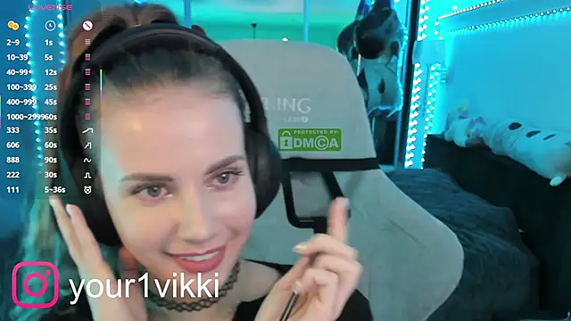 Vikki Cheese online show from 02/17/25, 09:21