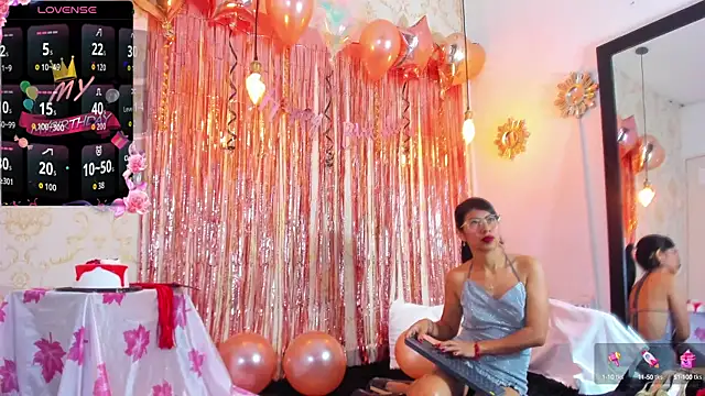 Snapshot of BRITANY_WELLS_ chatting on 09/19/25, 12:20 BRITANY WELLS online show from 09/19/25, 12:20