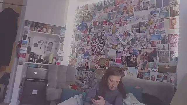 DownstairsSky online show from 03/01/25, 04:11