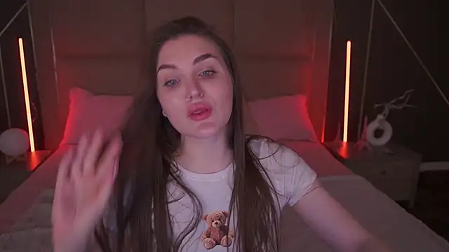 EmmyCharmm online show from 03/24/26, 06:35