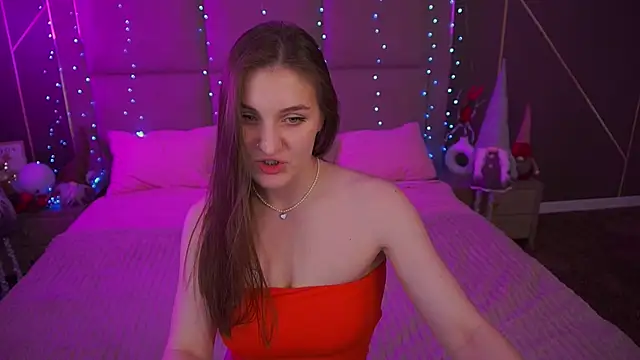 EmmyCharmm online show from 12/18/25, 06:29