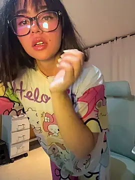 Olivia xd  online show from 11/13/25, 05:55