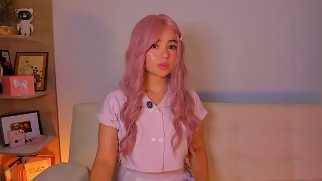 Olivia xd  online show from 03/28/26, 05:08