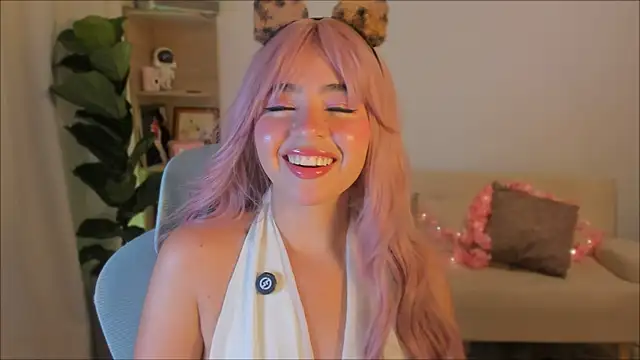 Olivia xd  online show from 06/15/26, 06:02
