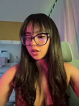 Olivia xd  online show from 11/05/25, 05:32