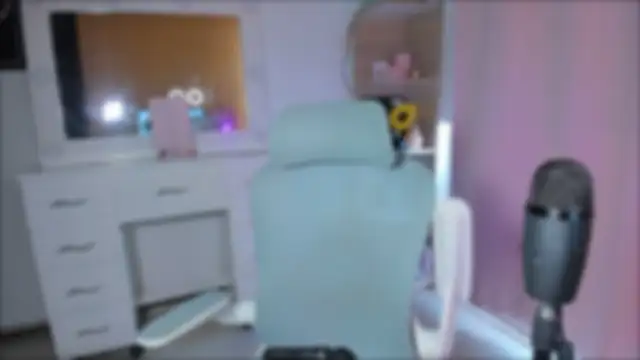 Olivia xd  online show from 02/01/25, 04:43