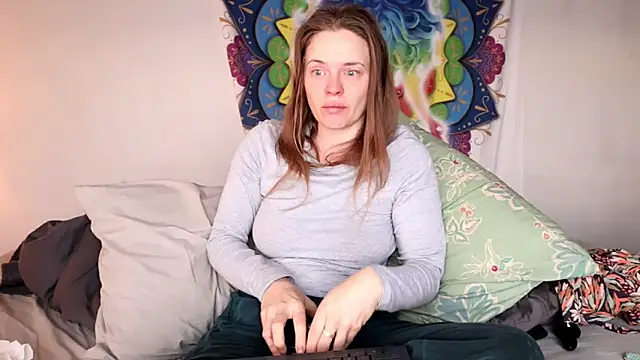 xxpixeyxx online show from 03/18/25, 12:39