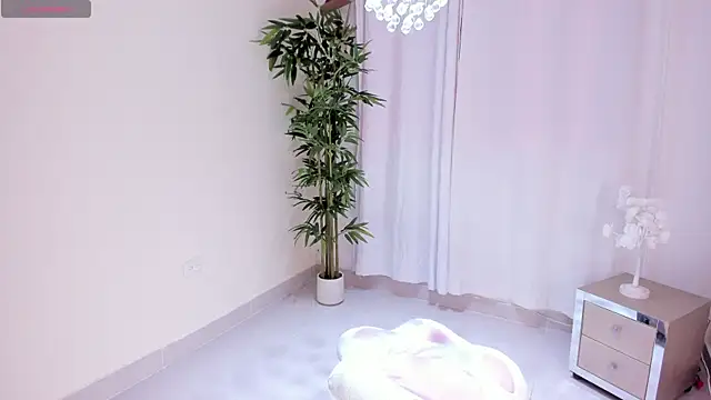 keissy rincon  online show from 04/15/26, 10:43