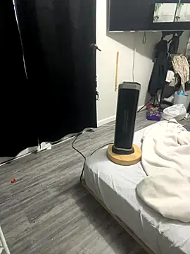 demonslayerr999 online show from 11/08/25, 12:58