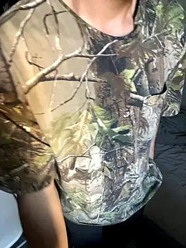 demonslayerr999 online show from 12/02/25, 04:09