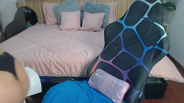 rose meyer online show from 09/28/25, 03:19