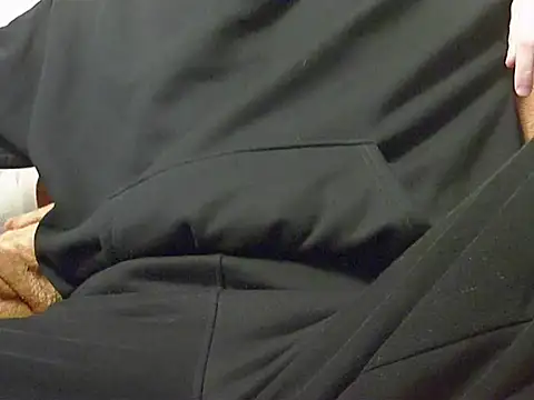 wirytynum online show from 11/26/25, 02:39