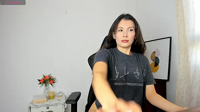 amara falcon online show from 11/06/25, 01:15