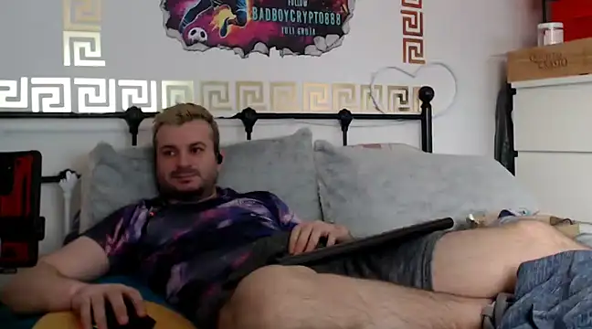 Snapshot of erotico69xxx chatting on 03/12/25, 12:04 erotico69xxx online show from 03/12/25, 12:04