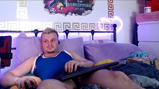 Snapshot of erotico69xxx chatting on 03/20/25, 01:35 erotico69xxx online show from 03/20/25, 01:35