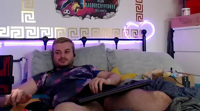 Snapshot of erotico69xxx chatting on 03/13/25, 02:12 erotico69xxx online show from 03/13/25, 02:12