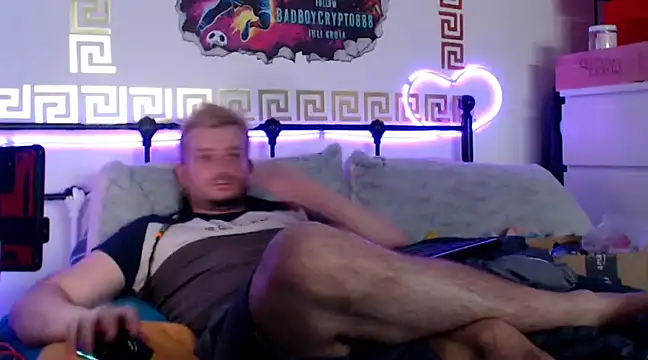 Snapshot of erotico69xxx chatting on 03/09/25, 08:52 erotico69xxx online show from 03/09/25, 08:52