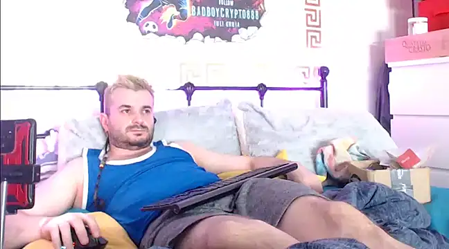 Snapshot of erotico69xxx chatting on 03/02/25, 09:41 erotico69xxx online show from 03/02/25, 09:41