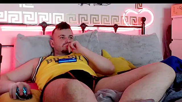 Snapshot of erotico69xxx chatting on 09/25/25, 12:16 erotico69xxx online show from 09/25/25, 12:16