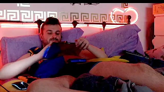 Snapshot of erotico69xxx chatting on 10/12/25, 12:23 erotico69xxx online show from 10/12/25, 12:23