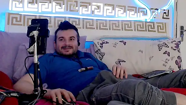 Snapshot of erotico69xxx chatting on 10/29/25, 12:48 erotico69xxx online show from 10/29/25, 12:48