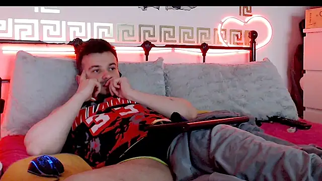 Snapshot of erotico69xxx chatting on 09/14/25, 12:11 erotico69xxx online show from 09/14/25, 12:11