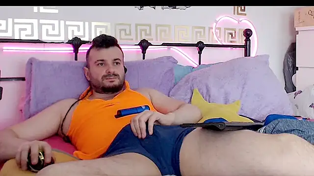 Snapshot of erotico69xxx chatting on 10/01/25, 10:30 erotico69xxx online show from 10/01/25, 10:30