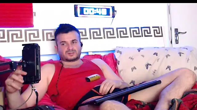 Snapshot of erotico69xxx chatting on 12/18/25, 12:49 erotico69xxx online show from 12/18/25, 12:49