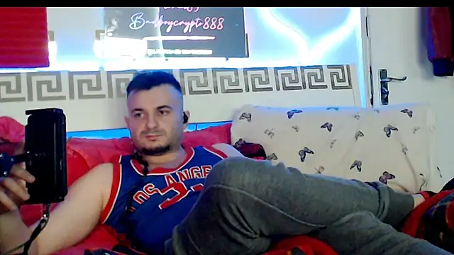 Snapshot of erotico69xxx chatting on 11/30/25, 03:46 erotico69xxx online show from 11/30/25, 03:46