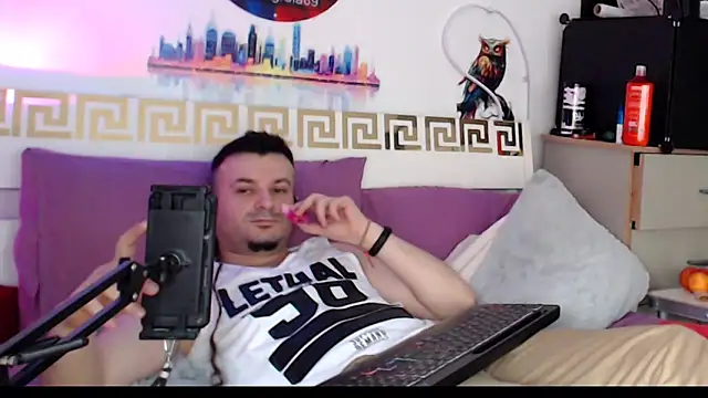 Snapshot of erotico69xxx chatting on 04/20/26, 01:13 erotico69xxx online show from 04/20/26, 01:13