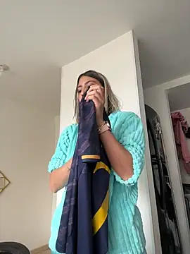 Ameellie online show from 01/14/26, 04:10