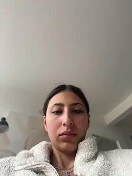 Ameellie online show from 05/16/26, 03:00
