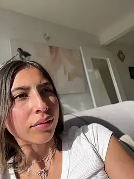 Ameellie online show from 05/08/26, 12:53